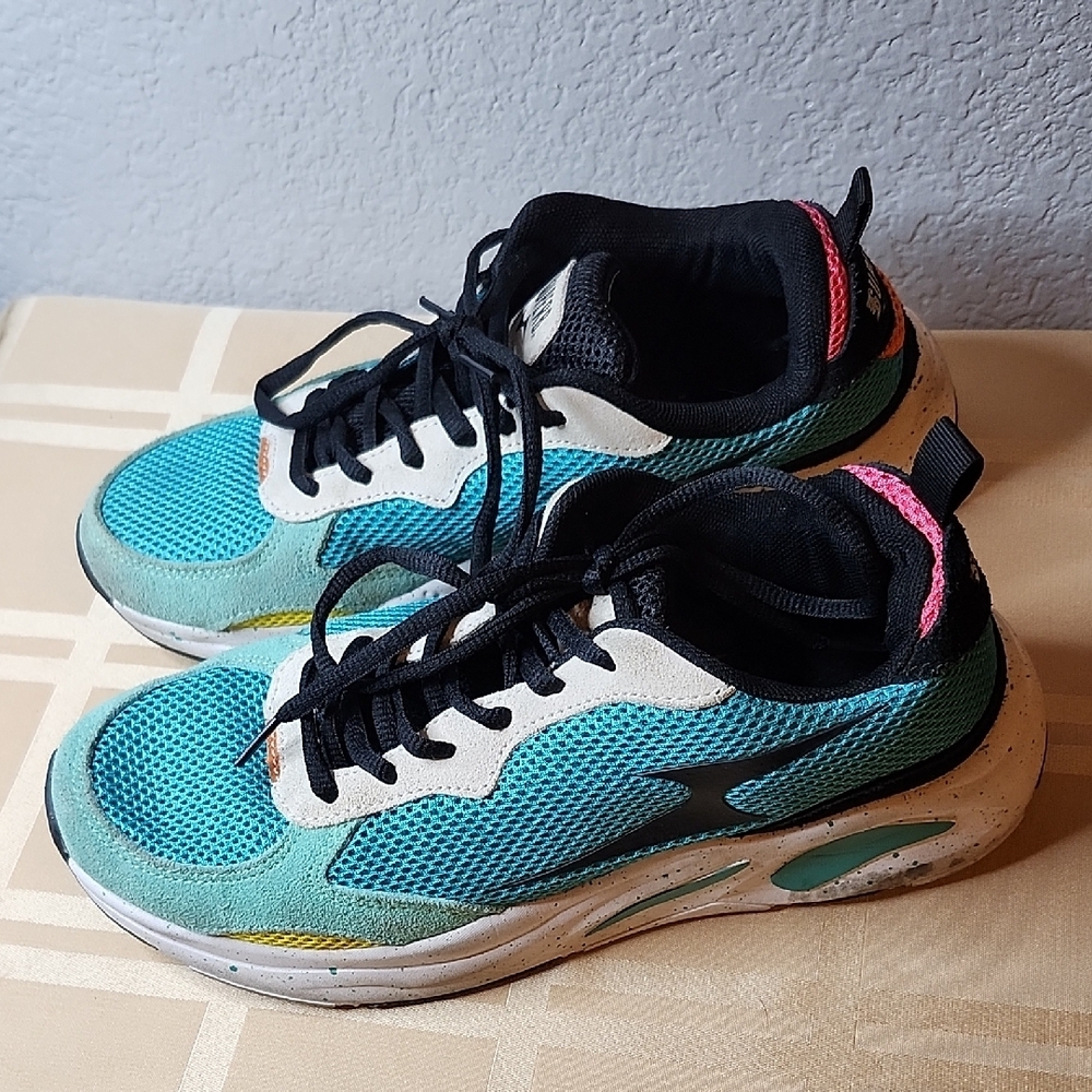 Superb Men's Sneakers